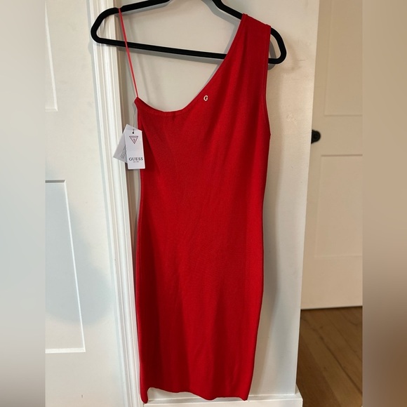 Guess Women’s One Shoulder Red ribbed dress with rosette - Picture 6 of 7
